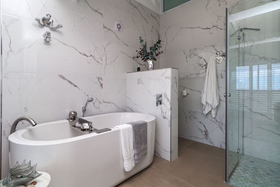 2 Bedroom Property for Sale in Cola Beach Western Cape